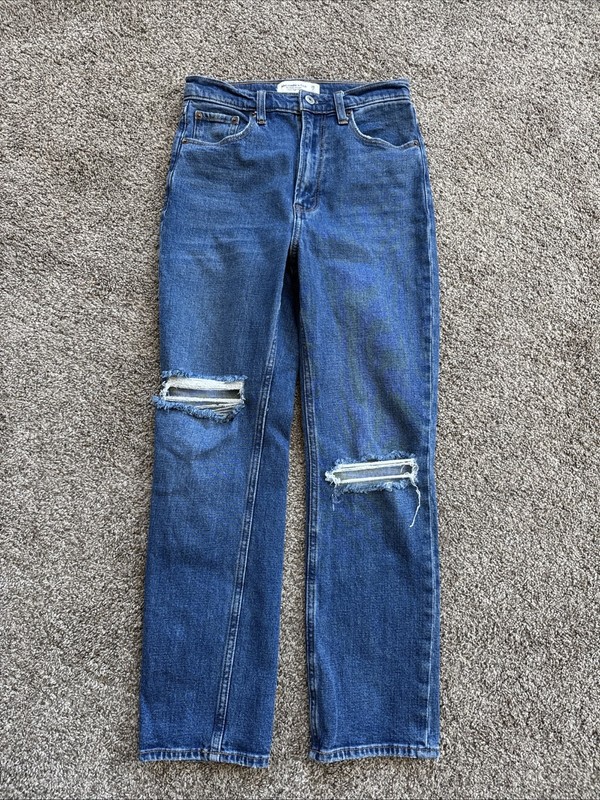 Abercrombie & Fitch The Ankle Straight Ultra High Rise Women’s 26/2R Jeans EUC