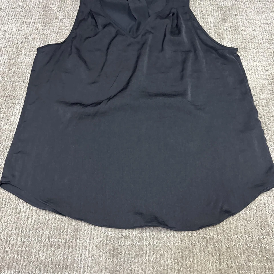 Blusa Banana Republic negra sin mangas para mujer talla mediana Foto 4 de 4