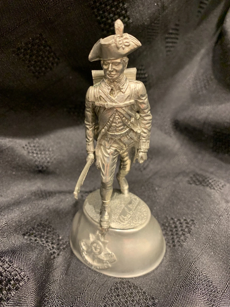 Lot De 7 Figurines D'artistes Sur Base Stadden – Thème Empire – Pièces De Collection