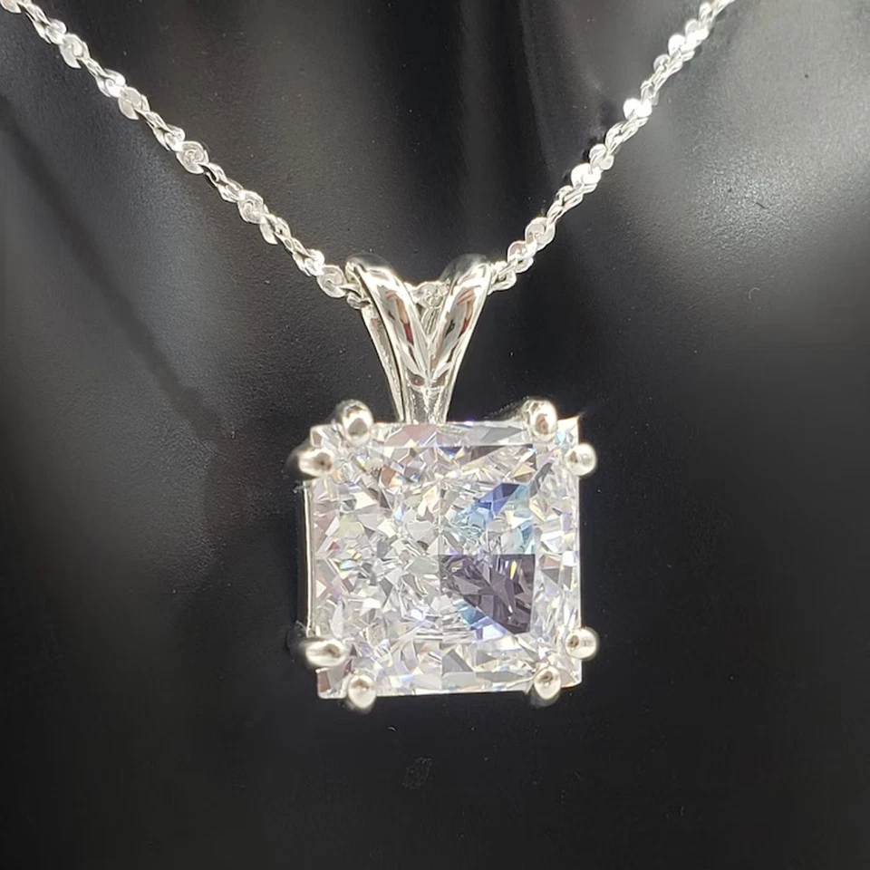 Gorgeous 6.40 Ct Certified White Diamond Necklace, FREE Diamond studs! - Image 2 of 4