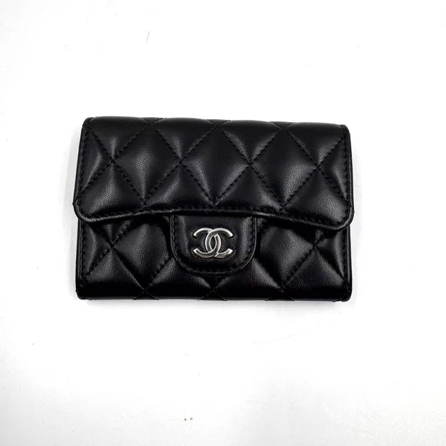 11.03 24 Chanel Matelasse Lambskin Card Holder Black Leather