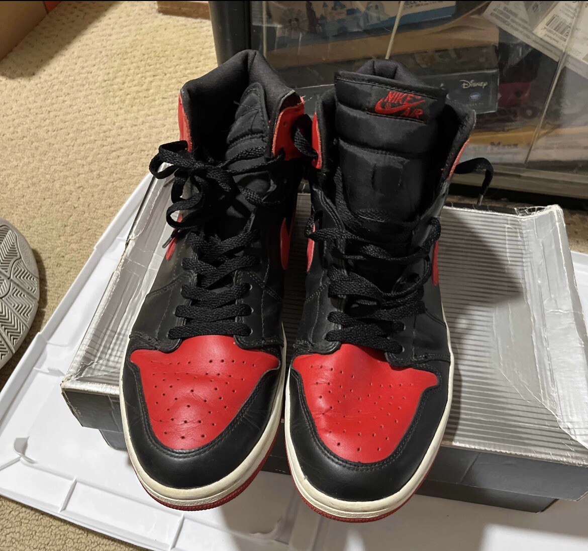 Nike Air Jordan 1 Retro High Og Bred (2001) Black Varsity Nike Air Jordan 1 Retro High Og Bred (2001) Black Varsity
