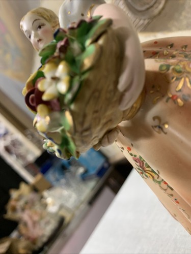 Vintage Italy Florist Women Porcelain Ceramic Figurine Lady Flower Basket - Picture 14 of 24
