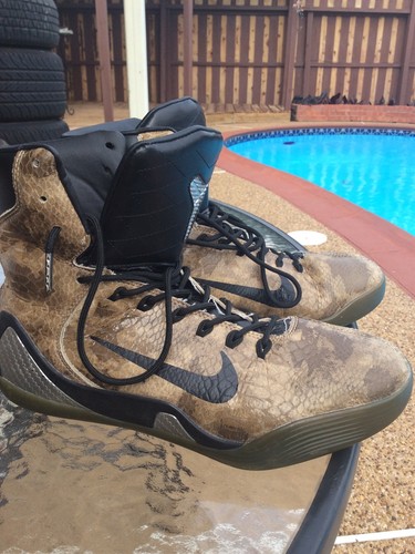 kobe snake shoes