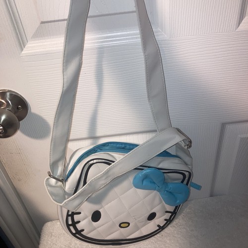Loungefly White Quilted Hello Kitty Face Crossbody Bag Faux Leather Blue Bow - Picture 5 of 6
