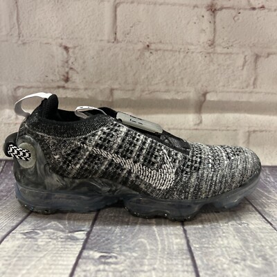 vapormax 2020 oreo on feet