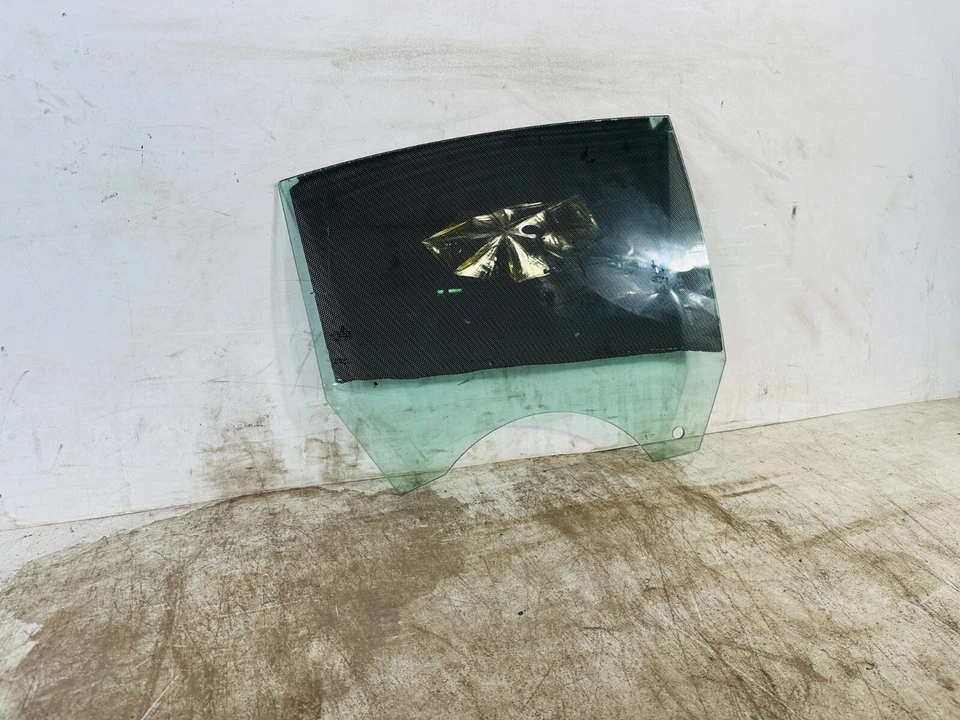 10-17 Volkswagen CC Passat CC Right Side Rear Door Window Glass OEM - Image 2 of 4