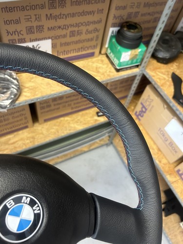 Bmw E34 Mtechnik Steering wheel BMW E34 M5 E24 E28 E32 E30 Mtech Kba70114 MT2 - Picture 11 of 24