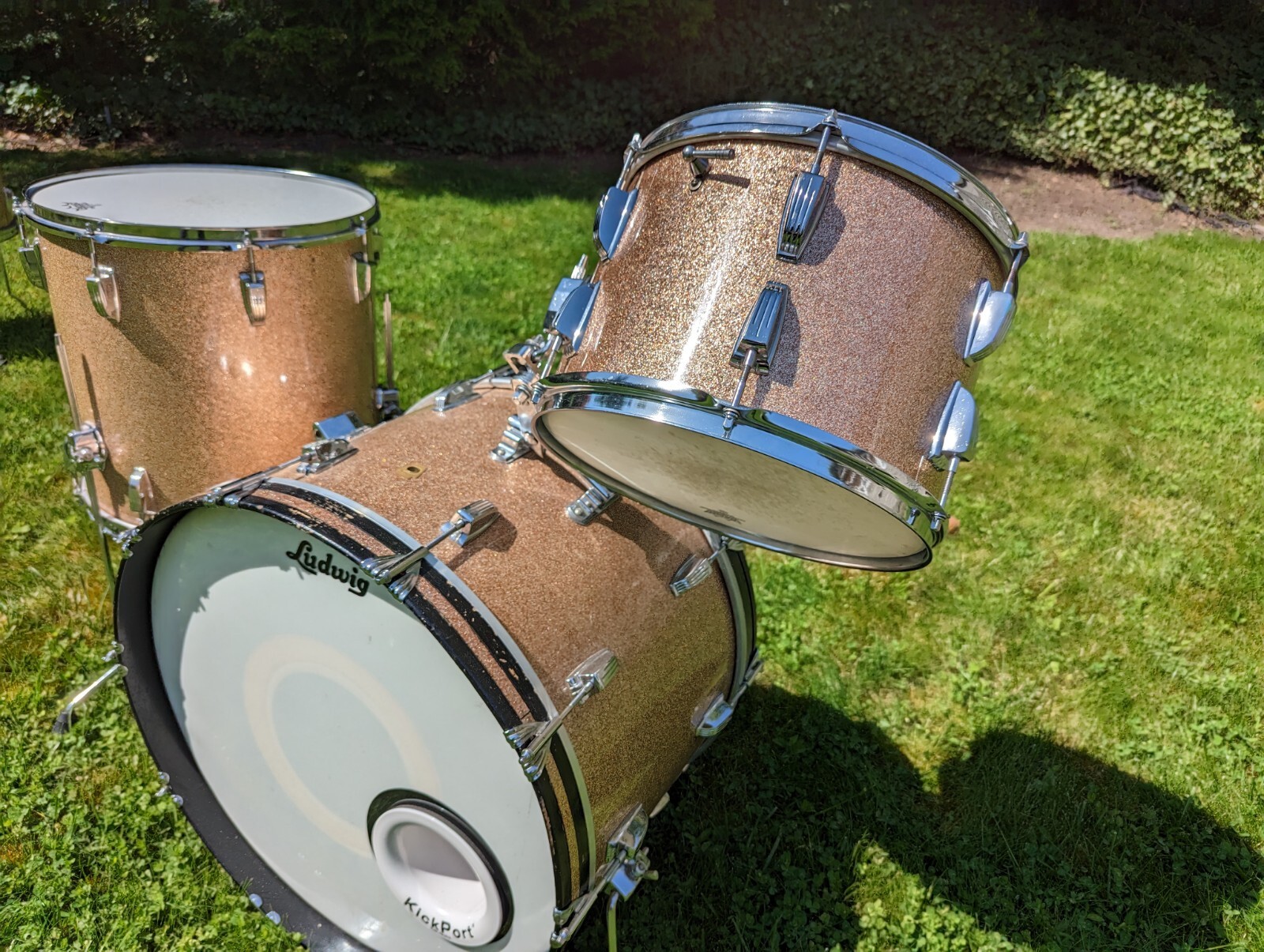 Vintage 1960s Ludwig Champagne Sparkle Drum Kit...Keystone badge | eBay