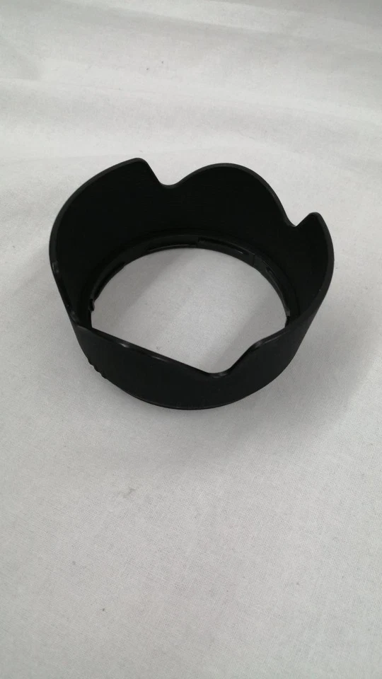 Sigma DC AF 30mm f/1.4 EX HSM Lens for Sigma SA Mount Camera Body - Image 4 of 4