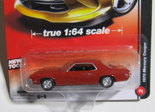 AUTO WORLD 2014 RELEASE 2 1970 MERCURY COUGAR RED #2 True 1:64 - Picture 4 of 6