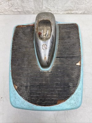 Vintage Detecto Bathroom Scale 1950s Bubble View - 250lbs Shabby Chic Farmhouse