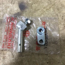 Kawasaki NOS NEW 34002-051 Footrest Bar Assy F5 F6 F7 F8