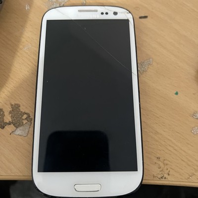 Samsung Galaxy S3 I9300 weiß entsperrt 16GB 1GB RAM 4,8'' Android Smartphone