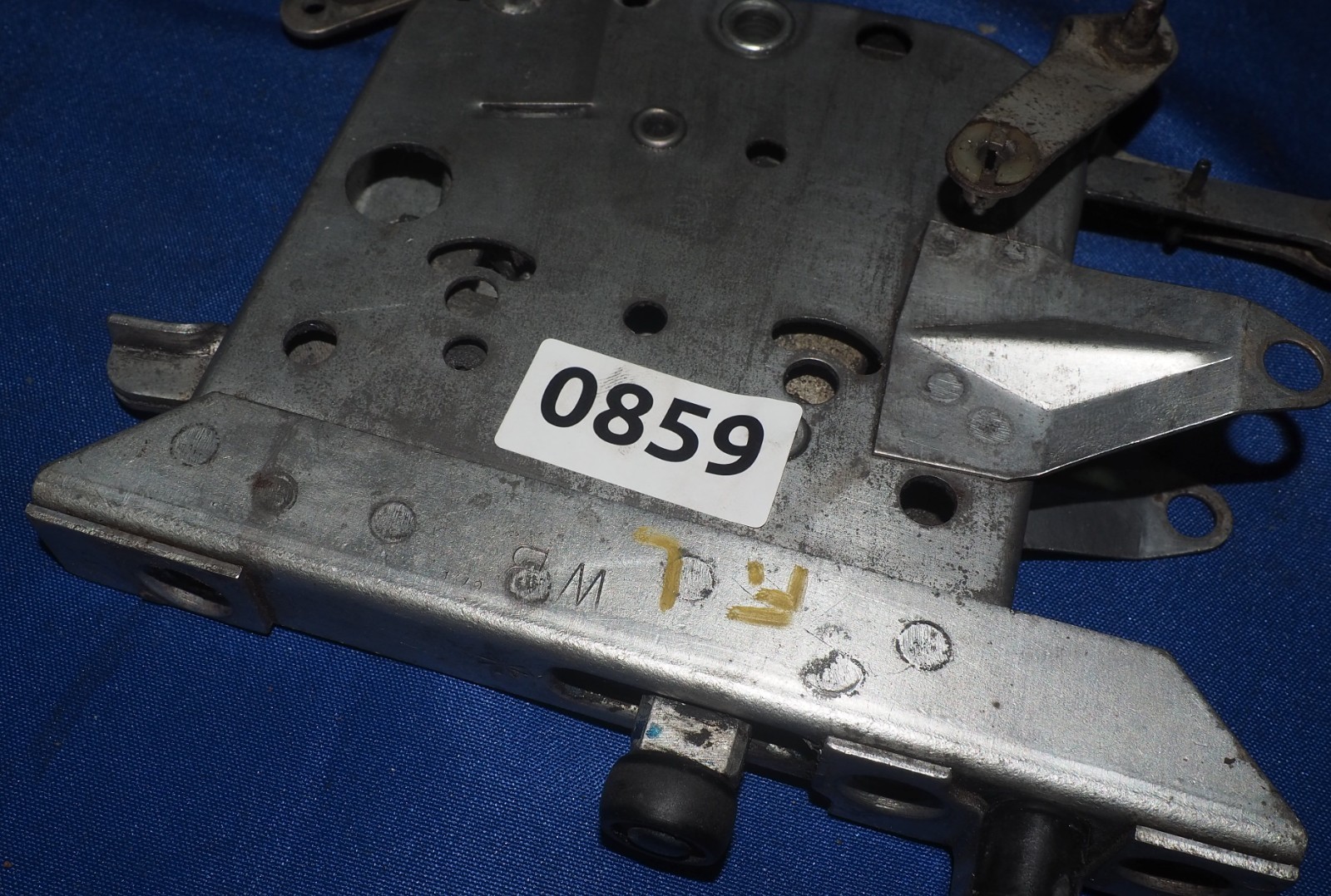 1965-1980 Rolls Royce Silver Shadow Front Left Door Lock Actuator  Mechanism OEM