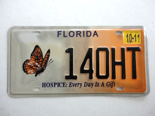 2011 Florida Hospice passenger License plate Very Good condition 140HT