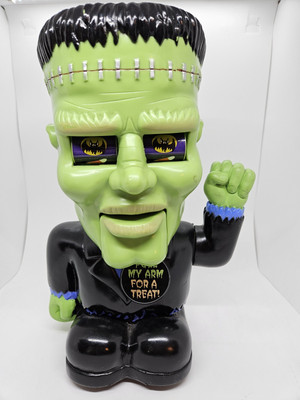 2002 Gemmy FRANKENSTEIN Monster Halloween Candy Dispenser Slot Machine Decor.