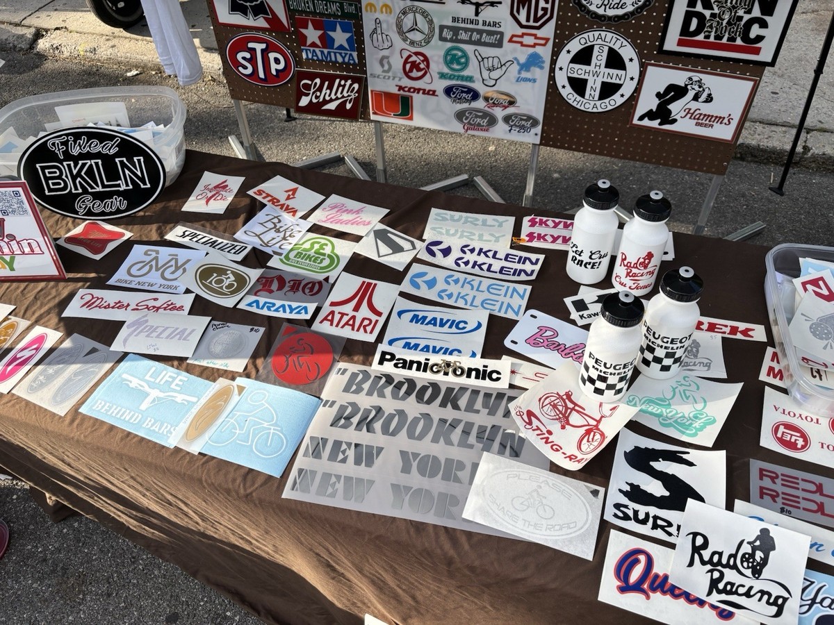 LOTTO AREZZO ADESIVI Ultras Stickers Aretini Fossa Curva Sud 2 Giugno LOTTO AREZZO ADESIVI Ultras Stickers Aretini Fossa Curva Sud 2 Giugno