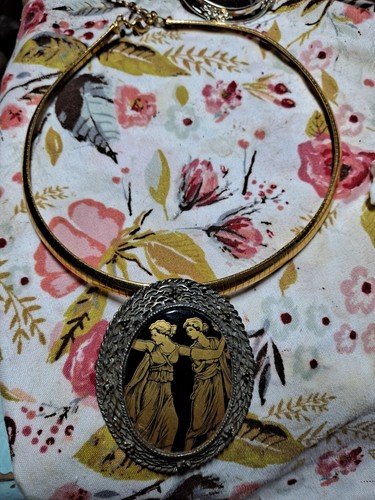 Antique Vintage Double Grecian Ladies Enamel Pendant/Pin Cameo - Picture 6 of 8