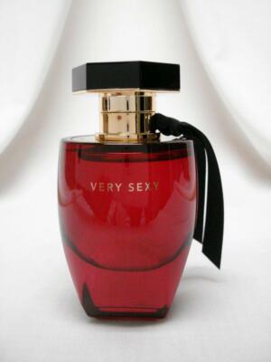 NIB Victoria's Secret ~VERY SEXY~ EAU DE PARFUM SPRAY 1.7 fl