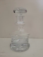 Ravenscroft Crystal Larchmont Whiskey/Bourbon Liquor Decanter 10 1/2 in Tall