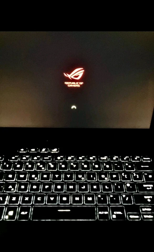 ASUS ROG Flow X13 - R9 5900HS - RTX 3050Ti 120Hz *original packaging* - Image 4 of 4