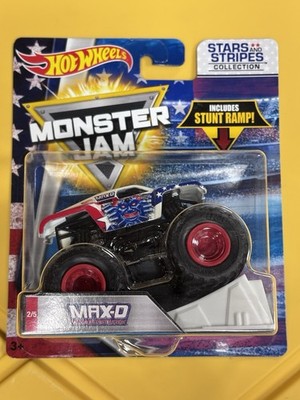 Hot Wheels Monster Jam Max-D Stars & Stripes Collection 2/5 w/ Stunt Ramp