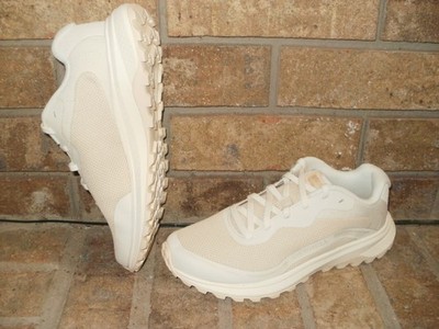 NEW MERRELL FLY STRIKE 2 TRAIL RUNNING SHOE LADY 7 & 8 M  WHT-TAN/J068564 SRP$90