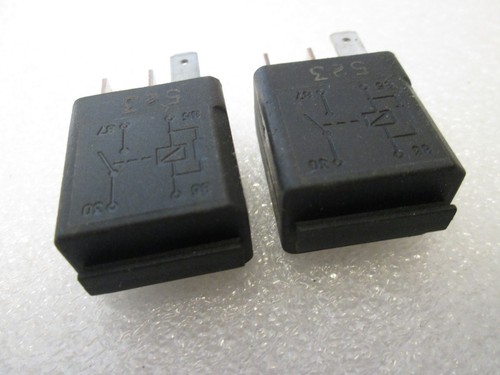 Реле gm 24435922