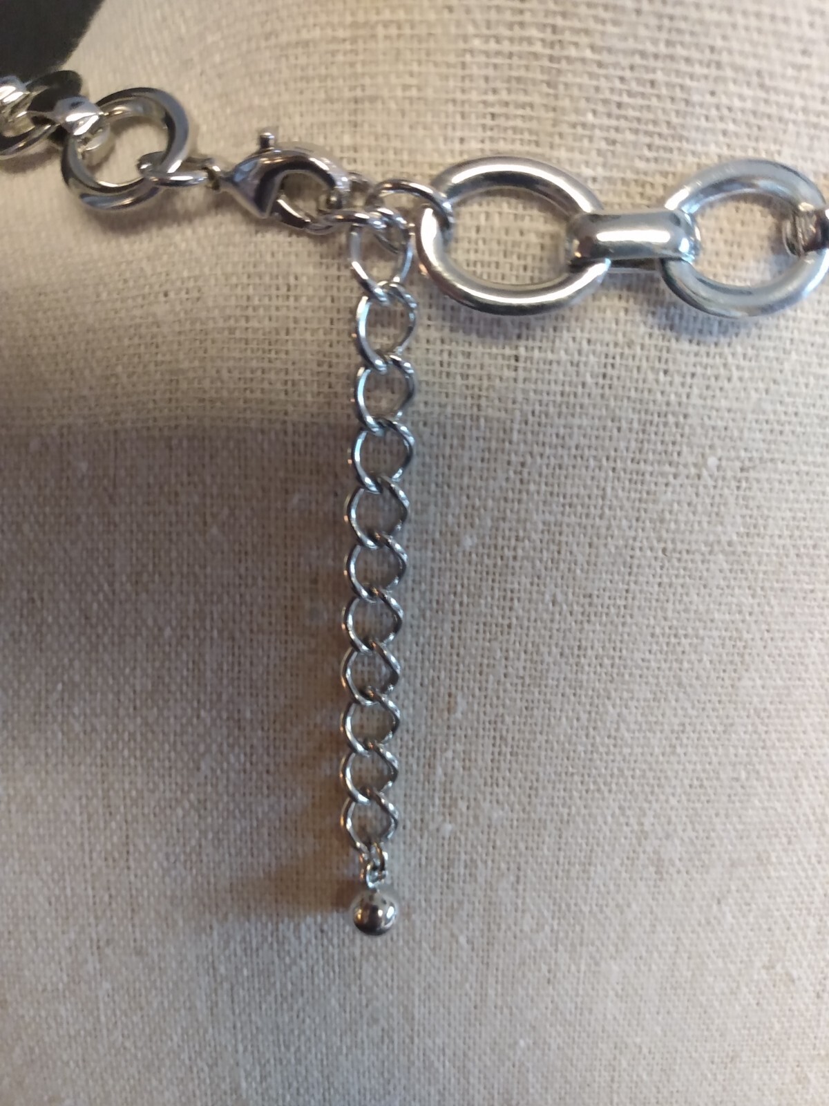 Silver Tone Statement Multi 2" Drop Bib Chain Lin… - image 4