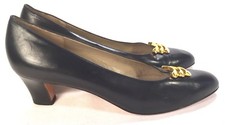 Ferragamo Deep Navy Blue Pumps Medium Heel Gold Tone Toe Ornament Sz 9 Italy