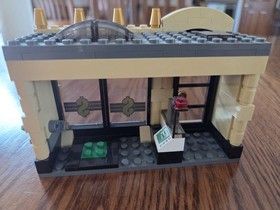 Lego - 6864 - Batmobile and the Two-Face Chase - 100% Complete w/minifigures