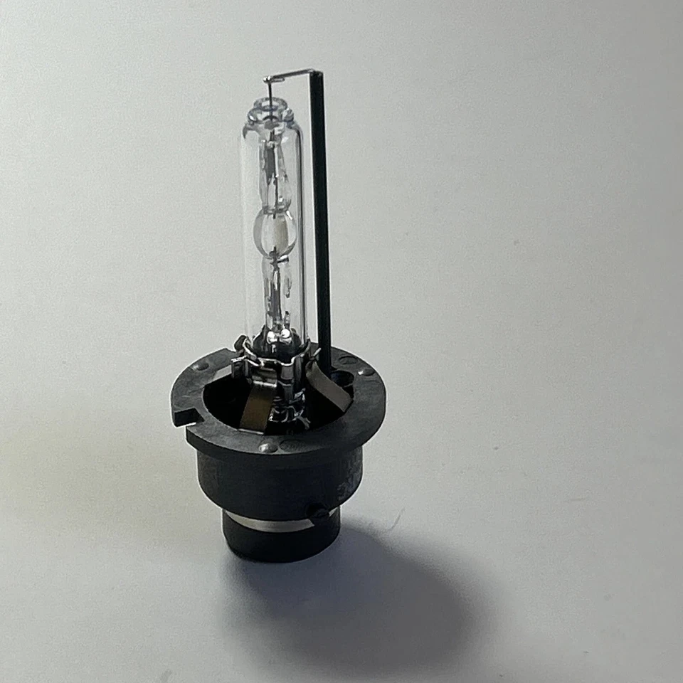Ксеноновая лампа Sylvania D4S - Изображение 3 из 4