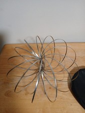 3D Shaped Flow Ring Kinetic Spring Stainless Steel Slinky Toy With Carrying Case