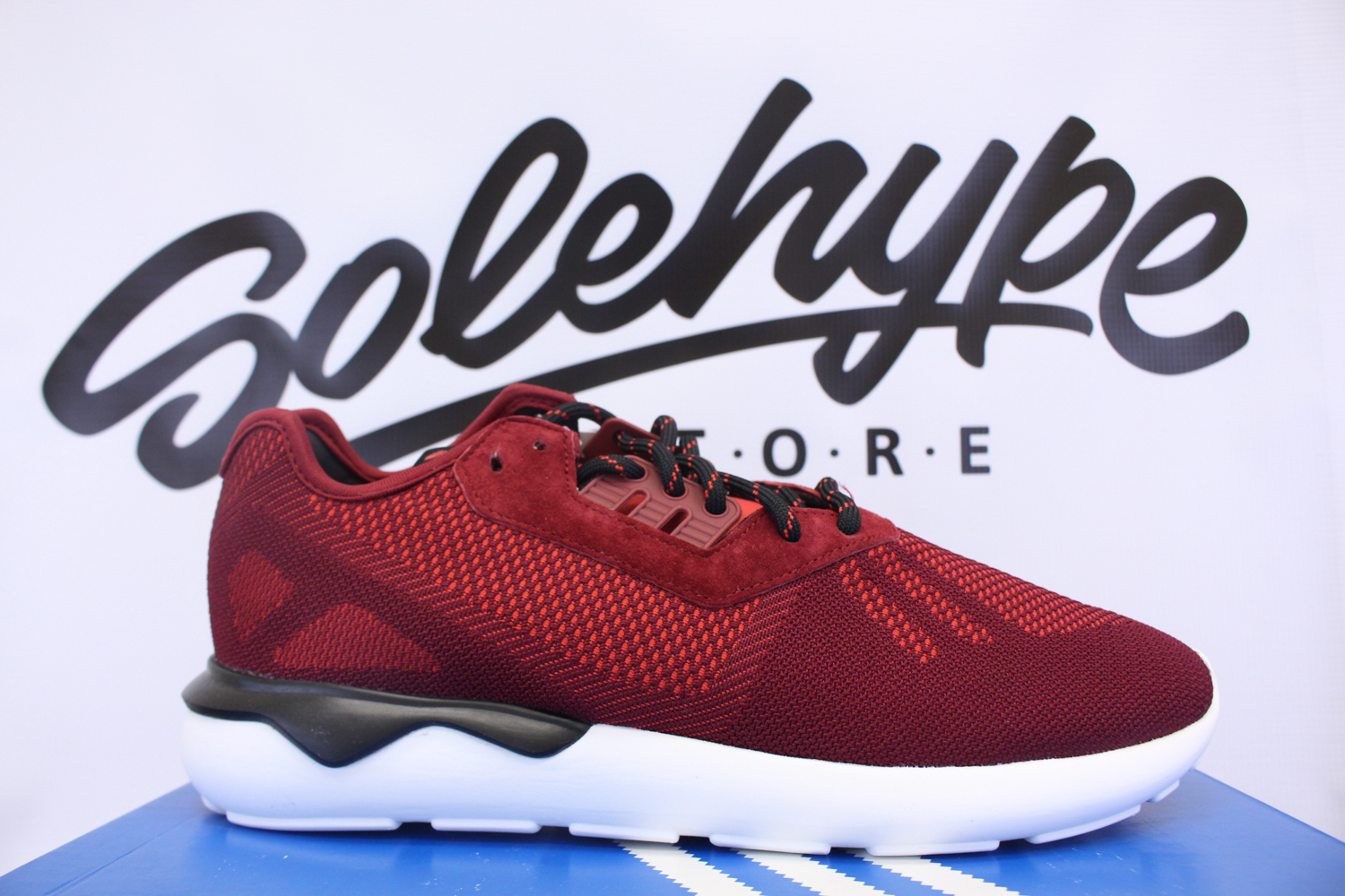 Adidas Tubular Corrojoor Tejido Collegiate Borgoña Rojo Negro blancoo S74812 Adidas Tubular Corrojoor Tejido Collegiate Borgoña Rojo Negro blancoo S74812