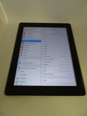 Apple iPad 2, 16GB, Wi-Fi & 3G (Vodafone) 9.7in - Black - DP436