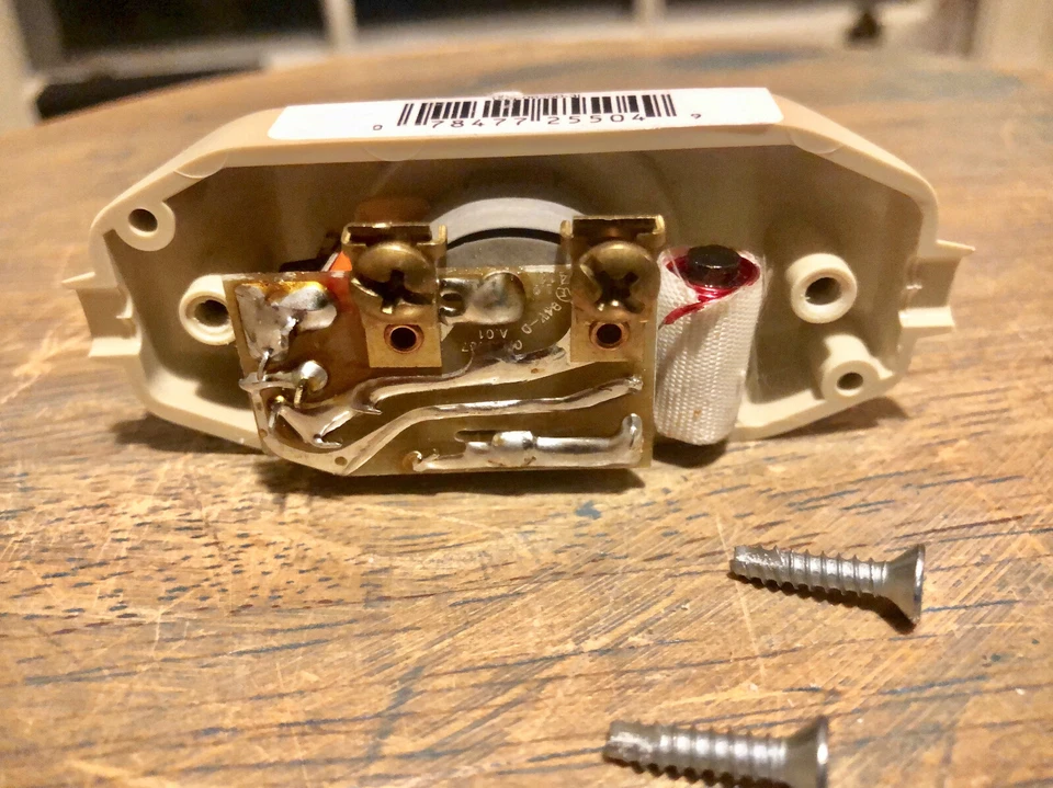 Interruptor de cable de atenuación en línea - Leviton lámpara de rango completo atenuador giratorio Foto 4 de 4