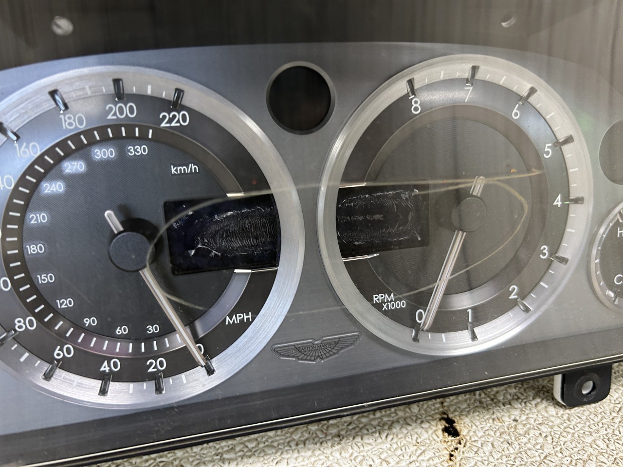 Aston Martin DB9 2006 Instrument cluster P/N 6G3310849CA