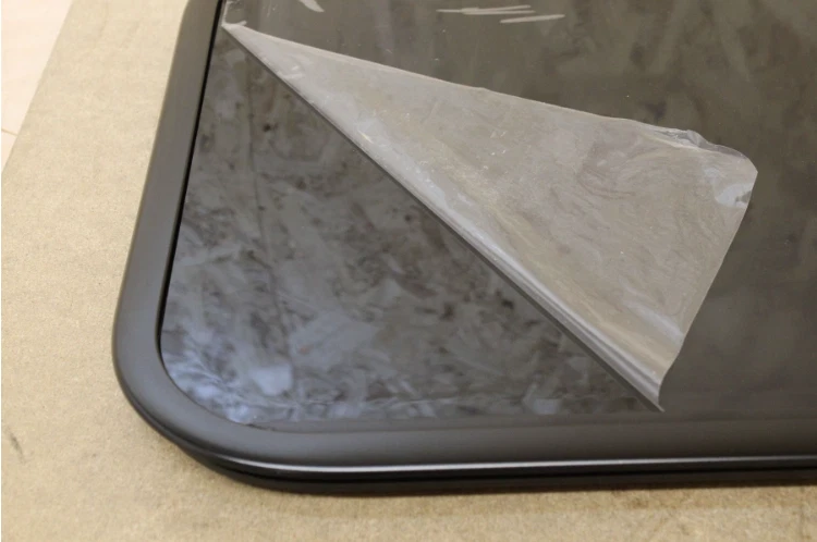 New Genuine Left sliding door hinged window 777 x 492 VW Crafter 7C4845211 2017+ - Image 3 of 4