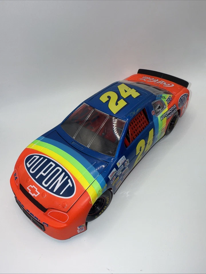 Jeff Gordon #24 DuPont Charlotte Coca Cola Race 1994 victoria 1/18 - serie # 700 Foto 2 de 4