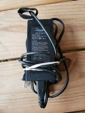 Rocketfish RF-AC9021 Universal Laptop Notebook Charger 90W Adapter NO TIPS H1 