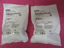 Lot of 2 Siemens 3SU1051-0A20-0AA0 Illuminated Push Button Operator, 22 Mm, Red