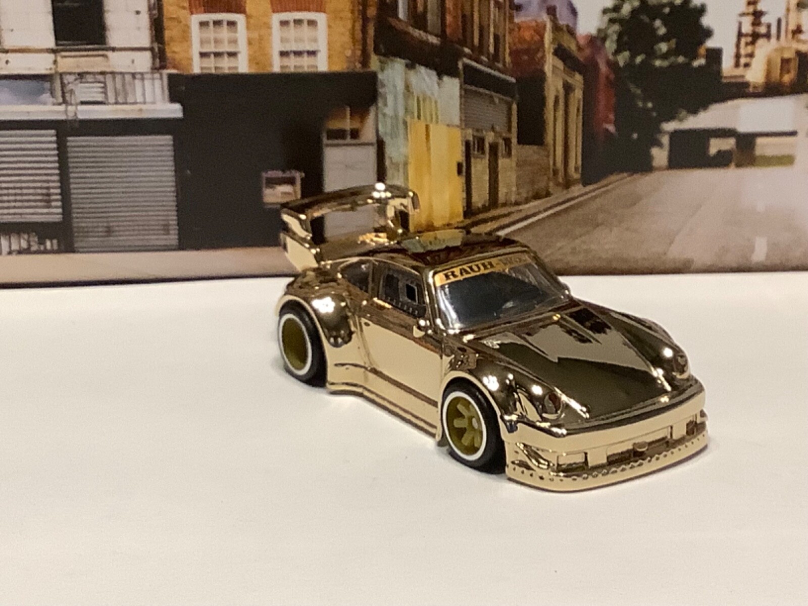 HOT WHEELS CUSTOM REAL CHROME OR GOLD SUPER TREASURE HUNT CHASE RWB ...