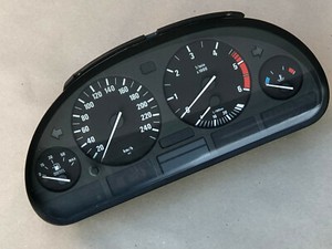 BMW 5er E39 525d 530d Tacho Kombiinstrument Cockpit  62.11-6907018,  6907018