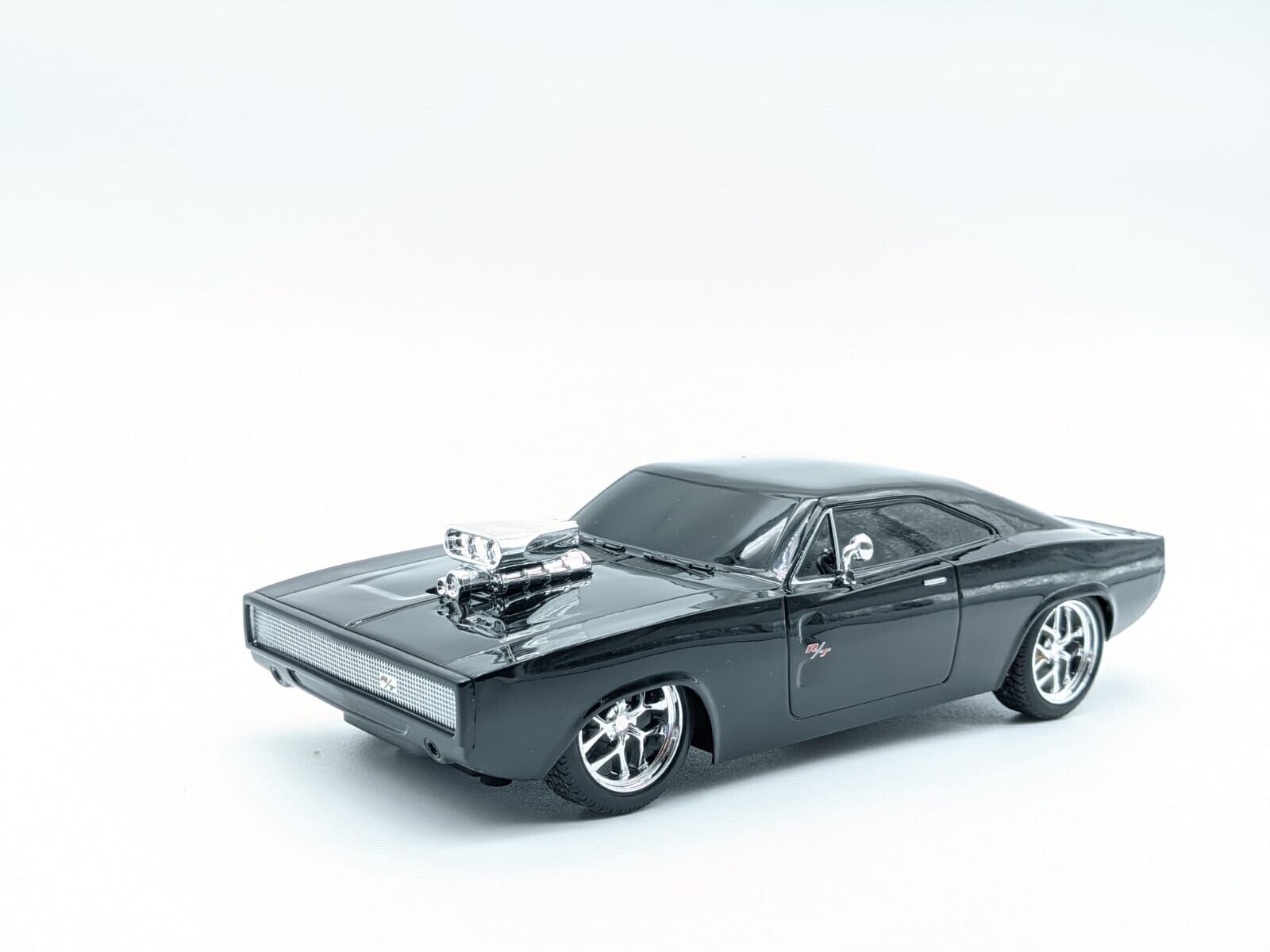 Jada Toys FAST & FURIOUS - Dom’s Dodge Charger R/T 1:24R/C 2.4GHz RC Car