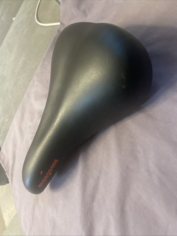 Mongoose Black Bicycle Saddle Orange Logo Comfort Bike Seat Steel Rails 10”