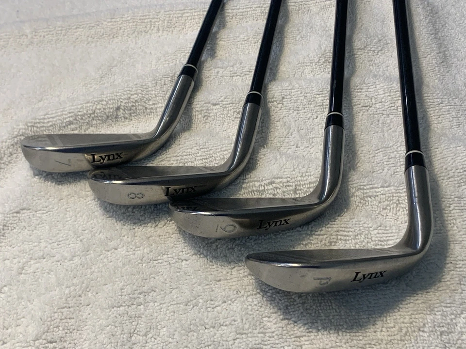 Lynx Predator Iron Set, 4-pitching Wedge, RH Graphite Shaft R Flex - Image 4 of 4