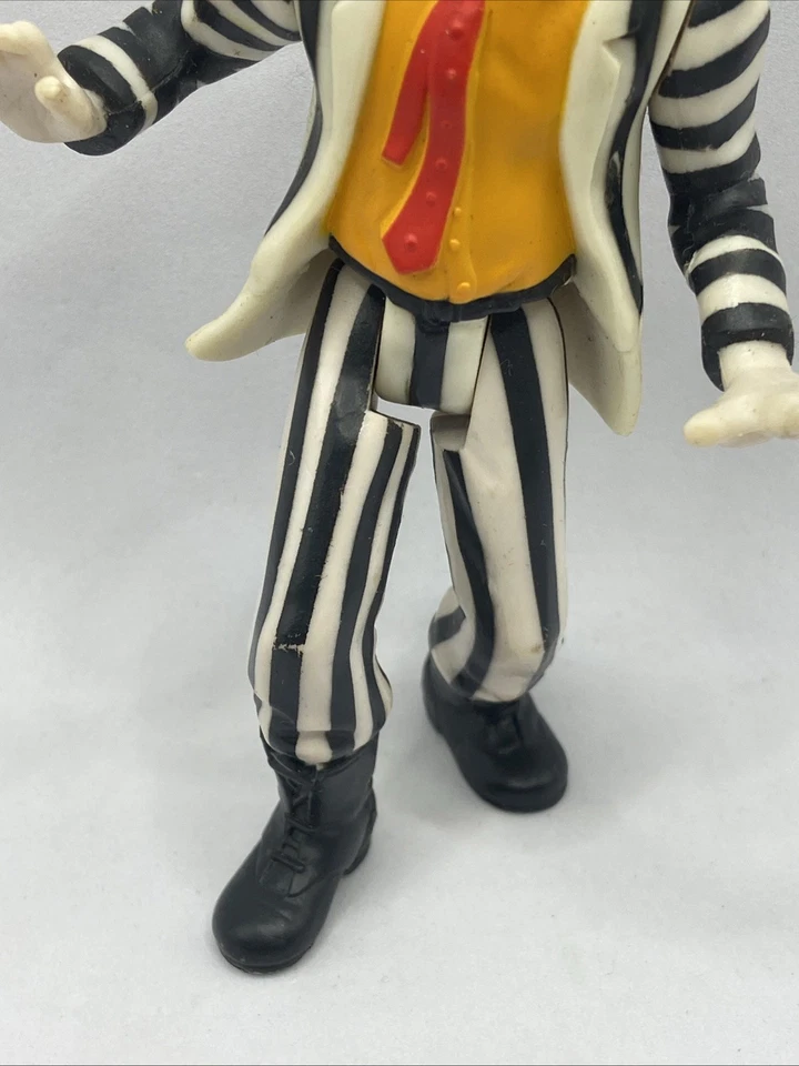 Figura de acción ajustable Kenner Beetlejuice Shrunken Head (pops up) 1989 de colección Foto 4 de 4