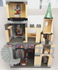 Lego 4709 Hogwarts Castle (1st ed) Harry Potter Sorcerer's Stone 100% Complete#2