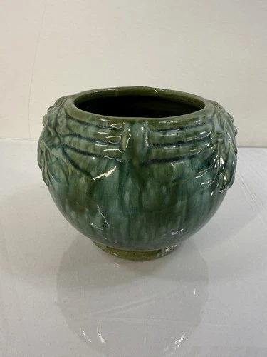 Vintage Brush McCoy Art Pottery Green Blended Onyx Holly Berry Vase Planter